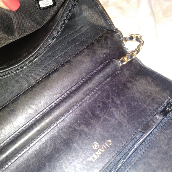 Authenticate Channel  bag - Picture 2 of 7